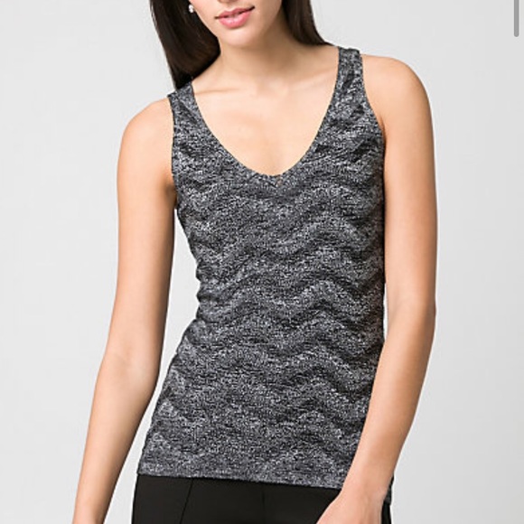 Le château chevron black metallic tank top - Picture 7 of 7
